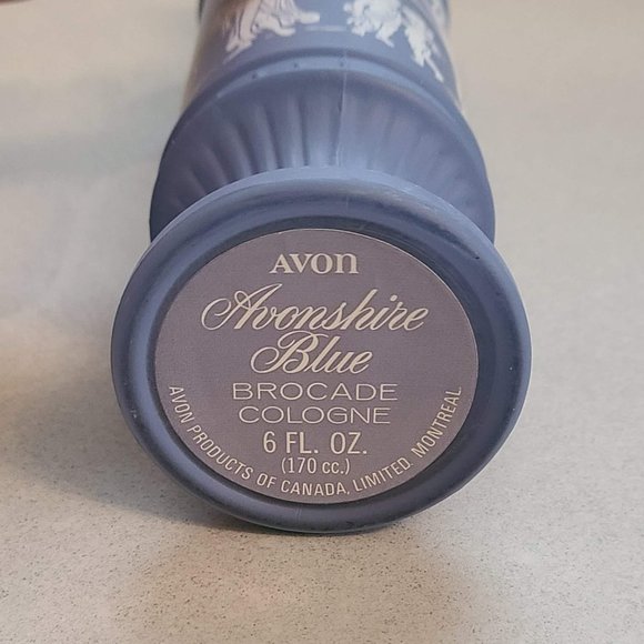 Avonshire Blue Brocade Cologne - Picture 7 of 7